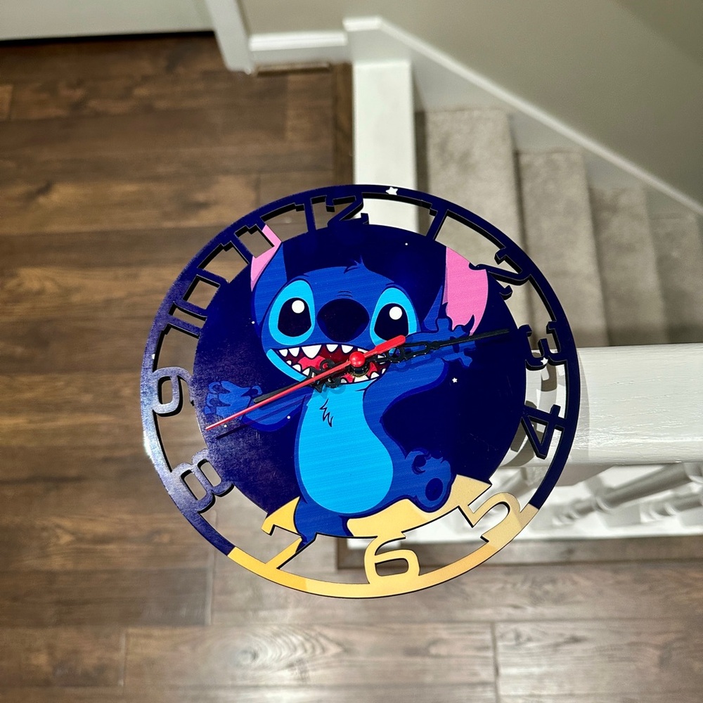 NEW Lilo & Stitch Wall Clock